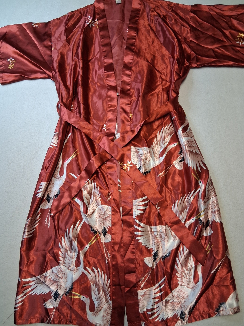 Red Satin Crane Print Kimono Robe - Picture 2 of 5